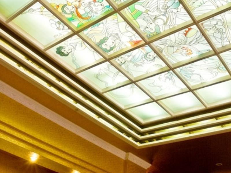 Day Chen Hotel Yilan Buitenkant foto