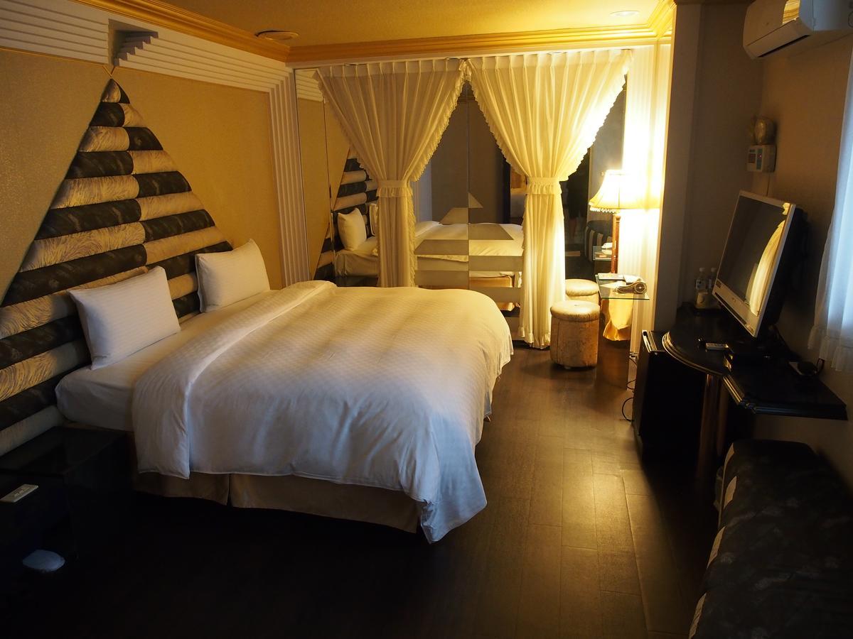 Day Chen Hotel Yilan Buitenkant foto