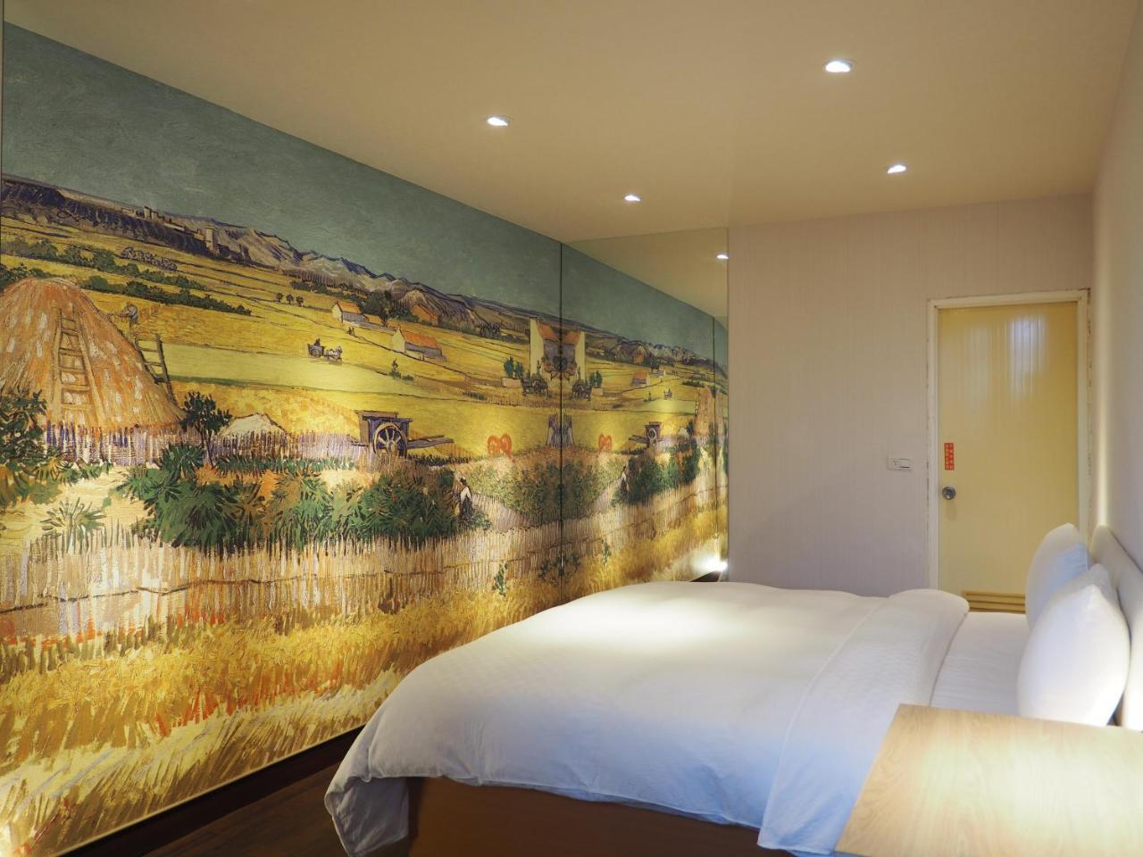 Day Chen Hotel Yilan Buitenkant foto